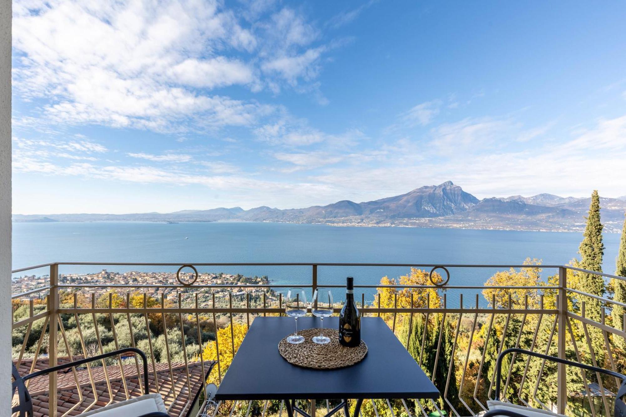 Casa Serena Lake View Torri Del Benaco Dış mekan fotoğraf